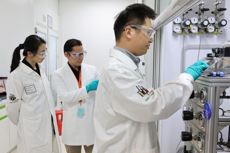 lab-picture-6